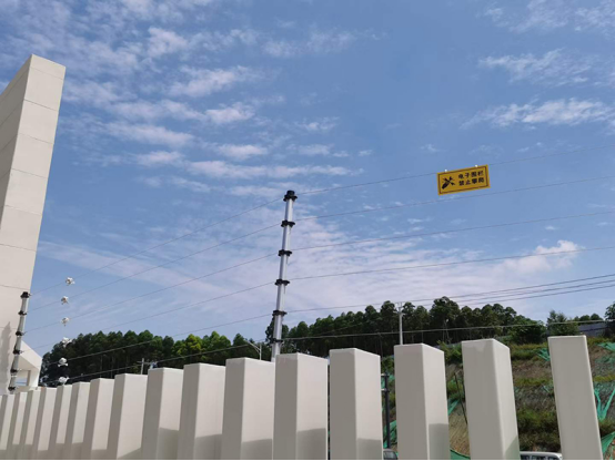 學(xué)校安裝電子圍欄的必要性，學(xué)生翻墻外出感染
